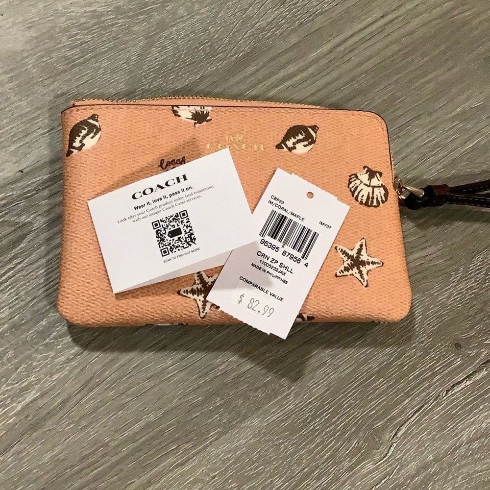 Coach Coral Zip Corner Wristlet with Shell Motif - Picture 5 of 7